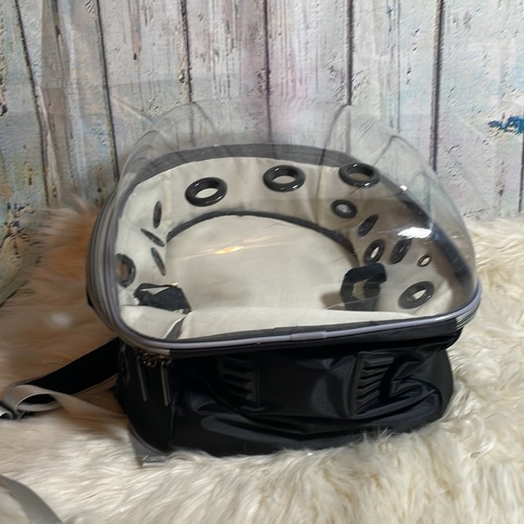 Jerrycat Pet Carrier Backpack - Picture 5 of 5